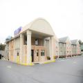 Photo of Howard Johnson Hotel & Suites by Wyndham Allentown/Dorney