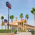 Exterior of Howard Johnson by Wyndham Galveston