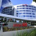 Exterior of Ibis Melbourne Glen Waverley
