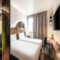 Exterior of Ibis Styles Paris Meteor Avenue D'italie