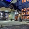 Exterior of Kathryn Riverfront Inn, an Ascend Collection Hotel