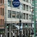 Exterior of Kinzie Hotel