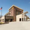 Exterior of La Quinta Inn & Suites by Wyndham