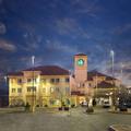 Image of La Quinta Inn & Suites by Wyndham Albuquerque Midtown