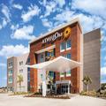 Exterior of La Quinta Inn & Suites by Wyndham Baton Rouge Port Allen