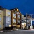 Image of La Quinta Inn & Suites by Wyndham Emporia