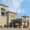 Exterior of La Quinta Inn & Suites by Wyndham Guthrie