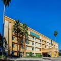 Image of La Quinta Inn & Suites by Wyndham Houston Baytown East
