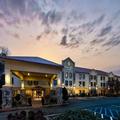 Photo of La Quinta Inn & Suites by Wyndham Lagrange / I 85