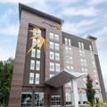 Photo of La Quinta Inn & Suites by Wyndham Lake City