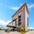 Image of La Quinta Inn & Suites by Wyndham Mcallen Convention Center