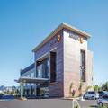 Exterior of La Quinta Inn & Suites by Wyndham Morgan Hill-San Jose South