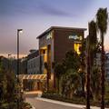 Photo of La Quinta Inn & Suites by Wyndham Orlando Idrive Theme Parks