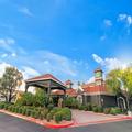 Exterior of La Quinta Inn & Suites by Wyndham Phoenix Scottsdale