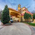 Image of La Quinta Inn & Suites by Wyndham Raleigh / Durham Southpoint
