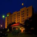 Exterior of La Quinta Inn & Suites by Wyndham San Antonio Medical Center Nw