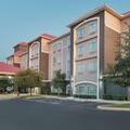 Exterior of La Quinta Inn & Suites by Wyndham San Antonio Northwest