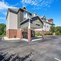 Image of La Quinta Inn & Suites by Wyndham Stonington-Mystic Area