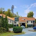 Photo of La Quinta Inn by Wyndham Radford