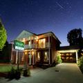 Exterior of Meramie Motor Inn