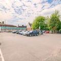 Exterior of Mercure White Hart Hotel Salisbury and Apartments