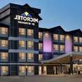 Exterior of Microtel Inn & Suites by Wyndham Estevan