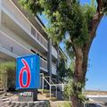 Exterior of Motel 6 Barstow Ca Lenwood Road