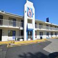 Exterior of Motel 6 Chicopee, MA - Springfield