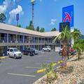 Exterior of Motel 6 Dalton, GA