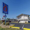 Exterior of Motel 6 Elizabethtown, KY