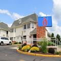 Exterior of Motel 6 Enfield, CT - Hartford