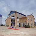 Exterior of Motel 6 Red Oak, TX - Dallas