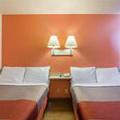 Image of Motel 6 Topeka, KS - Northwest
