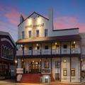 Exterior of National Hotel Jackson Tapestry by Hilton