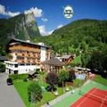 Exterior of Neige et Roc, The Originals Relais