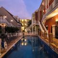 Exterior of New Orleans Courtyard Hotel & Suites by The French Quarter