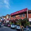 Photo of OYO 434 Marbella Hotel