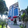 Exterior of OYO 7238 Hotel Mansarovar Palace