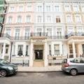 Image of OYO Amsterdam Hotel