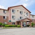 Exterior of OYO Hotel Portage I-94