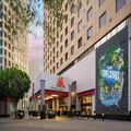 Exterior of Oakland Marriott City Center