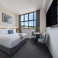 Photo of Oaks Wellington Hotel