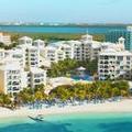 Exterior of Occidental Costa Cancún All Inclusive