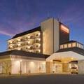Exterior of Orangewood Inn & Suites Kansas City Airport