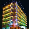 Exterior of Oscar Hotel
