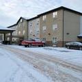 Exterior of Paradise Inn & Kitchenette Suites