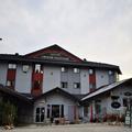 Exterior of Prestige Mountain Resort Rossland