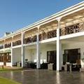 Exterior of Protea Hotel by Marriott George King George