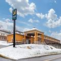 Exterior of Quality Inn Coraopolis - Pittsburgh Airport
