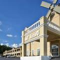 Photo of Quality Inn Dutch Inn